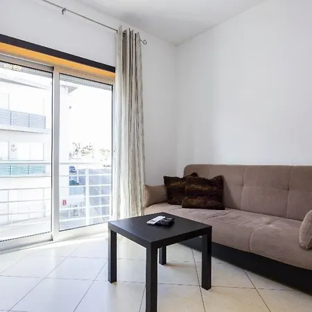 Cozy In 76 M² With Lovely Terrace