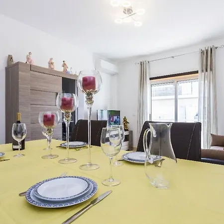 Appartement Cozy In 76 M² With Lovely Terrace Albufeira