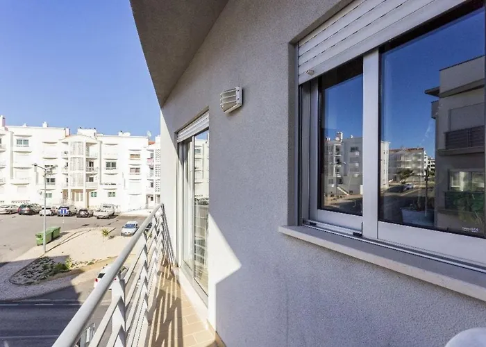 公寓 Cozy In 76 M² With Lovely Terrace