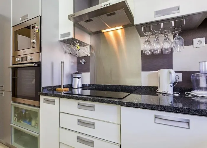 Cozy In 76 M² With Lovely Terrace 阿尔布费拉